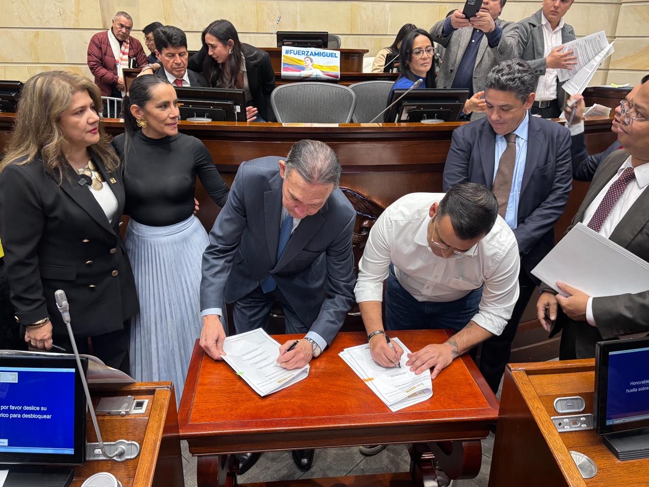 f623f723 5c5b 4a11 972d a9faeaf7517e