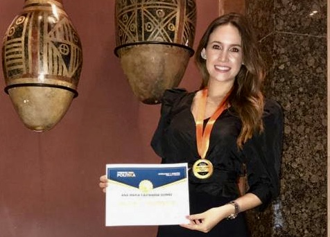 Senadora Ana María Castañeda