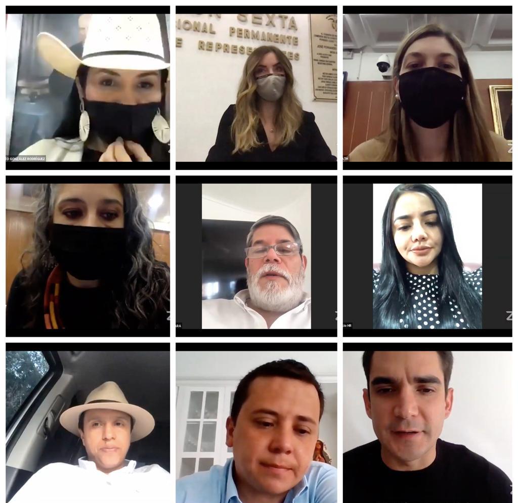 Collage aprob ley de turismo